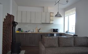 Ng Apartments